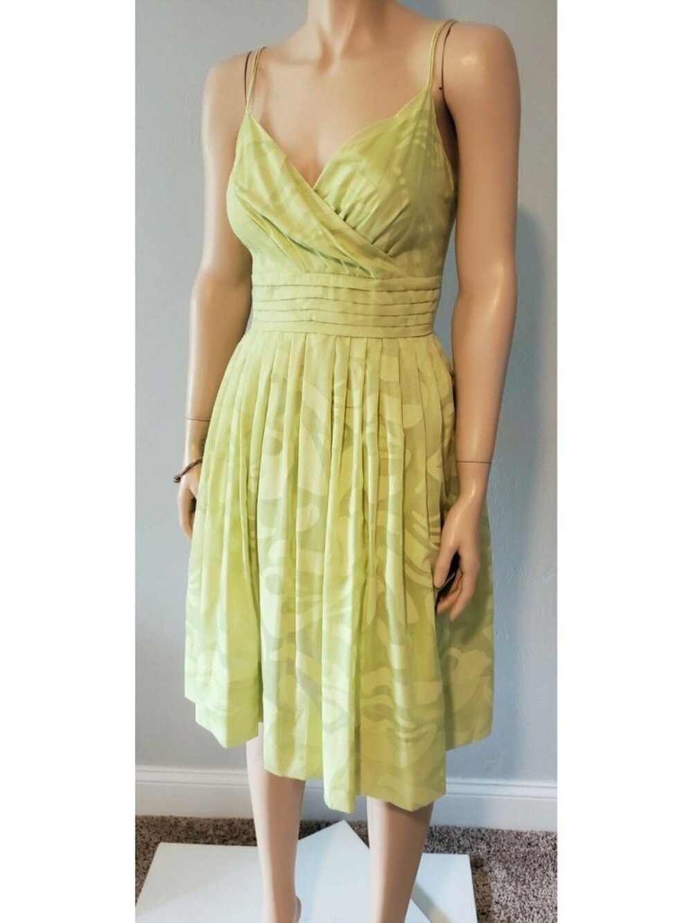 Calvin Klein Lime Green Fit & Flare Dress NWT Pleated Midi Size 10